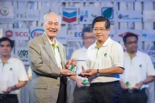 PTTEP receives Honorary Member Award from TBCSD