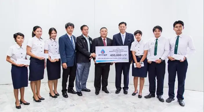PTTEP granted scholarships to the undergraduates of Faculty of Fisheries