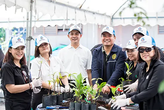 PTTEP welcomes the Secretariat of the Senate visiting the Forest Restoration for Eco-learning at Sri Nakhon Khuean Khan Park Project